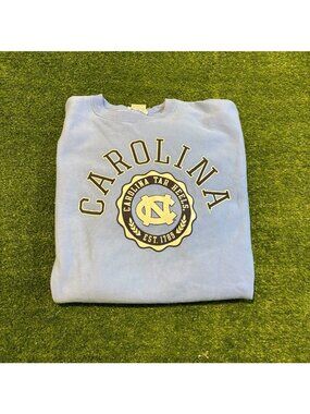 North Carolina Tar Heels sweatshirt mens medium blue champion reverse weave